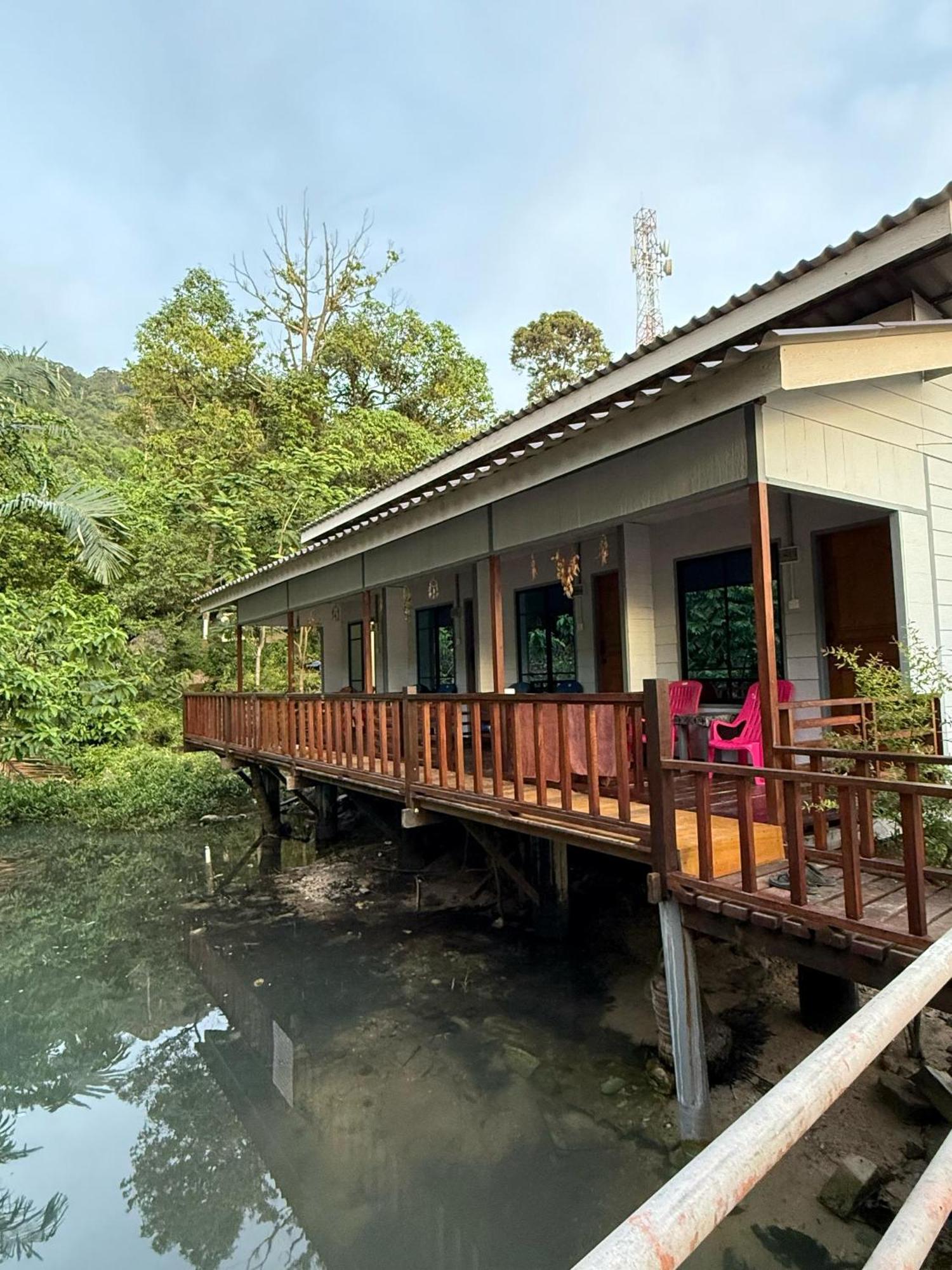 Ella'S Place Salang Tioman Kampong Ayer Batang Cameră foto